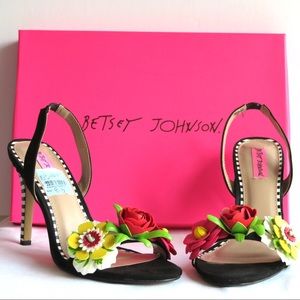 Betsy Johnson sandal